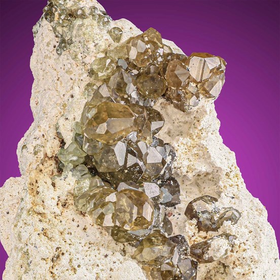 Demantoid-Antetezambato Mine |  Ambanja District | Diana | Antsiranana | Madagascar